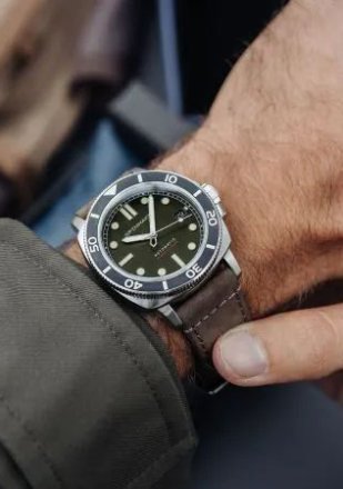 Spinnaker SP-5088-03 Hull Diver Automatic