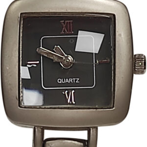 Quartz Ladies watch Q61590